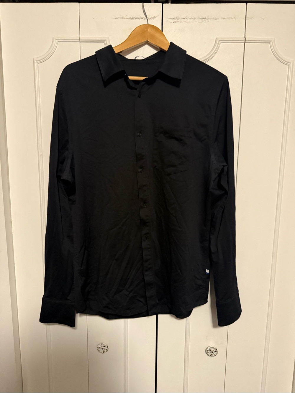 Kit and Ace Black Long-Sleeve Casual Button-Down Shirt